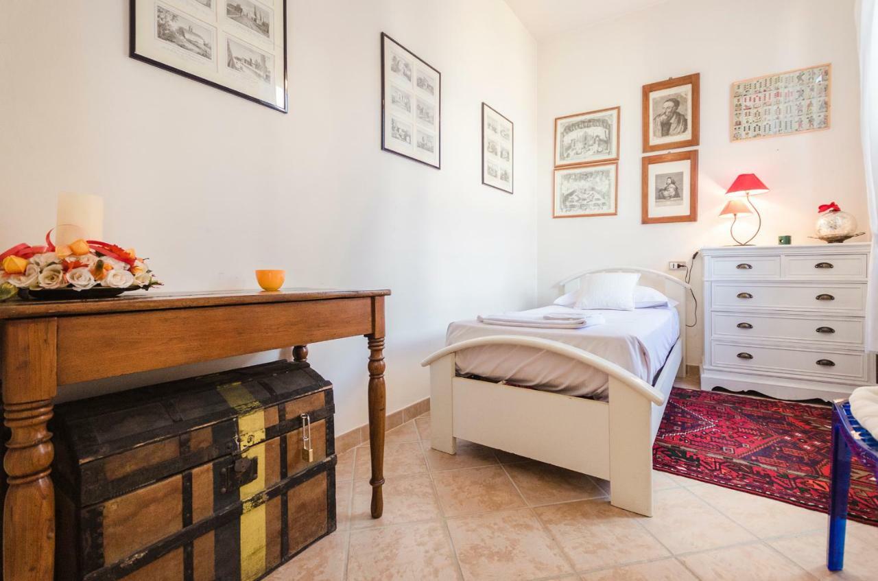 Lupari Apartment, Palazzo Storico Sotto Le Due Torri Boloňa Exteriér fotografie