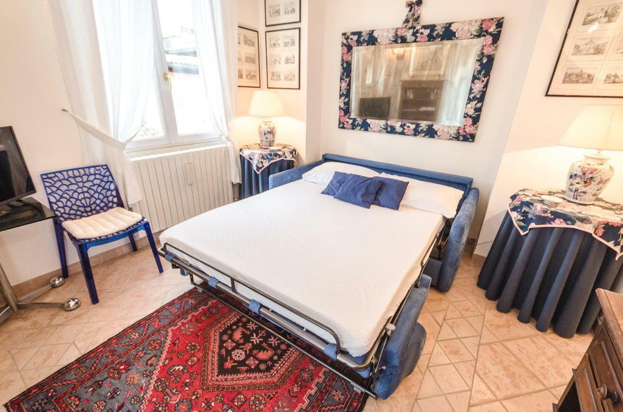 Lupari Apartment, Palazzo Storico Sotto Le Due Torri Boloňa Exteriér fotografie